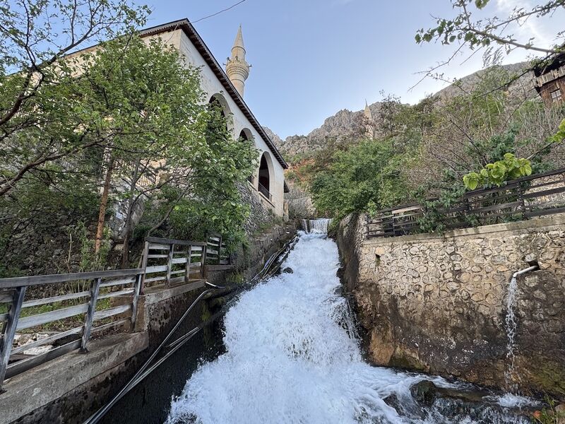 ANKARA ÇIKIŞLI HIZLI TREN İLE SİVAS - DİVRİĞİ - ELAZIĞ - HARPUT - TUNCELİ - MUNZUR VADİSİ TURU